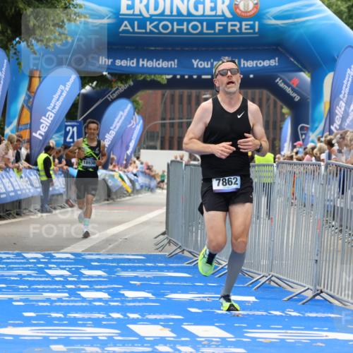 29.06.2025 - hella hamburg halbmarathon Strokosch-Dieckow http://msf.ph/oto/8277277 29.06.2025 10:23:02 Ziel 4128, 7862, 18328, 18930 meine-sportfotos.de