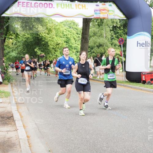 29.06.2025 - hella hamburg halbmarathon MichiJ http://msf.ph/oto/8277598 29.06.2025 10:57:13 Zwischen KM18-KM19 2277, 3834, 5845, 8755, 10685, 11271, 13796, 14404, 14497, 16441 meine-sportfotos.de