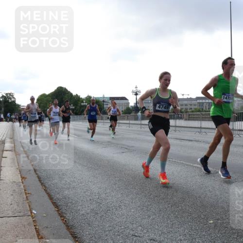 29.06.2025 - hella hamburg halbmarathon Lena Gebhardt http://msf.ph/oto/8277627 29.06.2025 09:45:27 Lombardsbrücke 12691, 10017, 17151, 4749, 14784, 57, 1707, 1758, 1990, 2689, 2746, 3043, 4050, 4129, 4679, 4698, 4749, 5070, 5269, 5328, 5746, 5826, 6358, 6619, 6781, 7272, 7389, 7481, 7651, 7723, 8190, 8209, 8883, 9137, 9381, 9571, 9634, 10017, 10171, 10486, 10876, 11120, 11169, 11413, 11857, 12049, 12234, 12308, 12595, 12691, 12900, 12988, 13066, 13618, 14028, 14140, 14164, 14289, 15672, 15883, 16157, 16713, 16818, 17428 meine-sportfotos.de