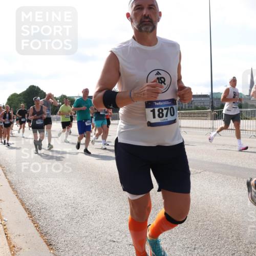 29.06.2025 - hella hamburg halbmarathon Lena Gebhardt http://msf.ph/oto/8278059 29.06.2025 09:57:57 Lombardsbrücke 19120, 18, 764, 1870, 122, 12961, 1034, 1086, 1094, 1179, 1193, 1258, 1320, 1321, 1335, 1422, 1563, 1870, 2070, 2138, 2252, 2397, 2417, 2444, 2448, 2488, 2612, 2636, 2711, 2946, 3058, 3091, 3096, 3114, 3251, 3999, 4261, 4379, 4814, 4986, 5024, 5032, 5305, 5633, 5672, 5775, 5820, 5907, 6164, 6355, 6356, 6374, 6569, 6580, 6585, 6628, 6754, 6776, 7065, 7134, 7397, 7409, 7478, 7509, 7594, 7646, 7724, 7742, 7930, 7932, 7952, 7973, 7976, 8508 meine-sportfotos.de
