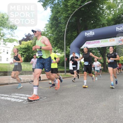 29.06.2025 - hella hamburg halbmarathon KatJ http://msf.ph/oto/8278262 29.06.2025 10:40:29 Zwischen KM18-KM19 1061, 1499, 1549, 2074, 4770, 6628, 6877, 6897 meine-sportfotos.de