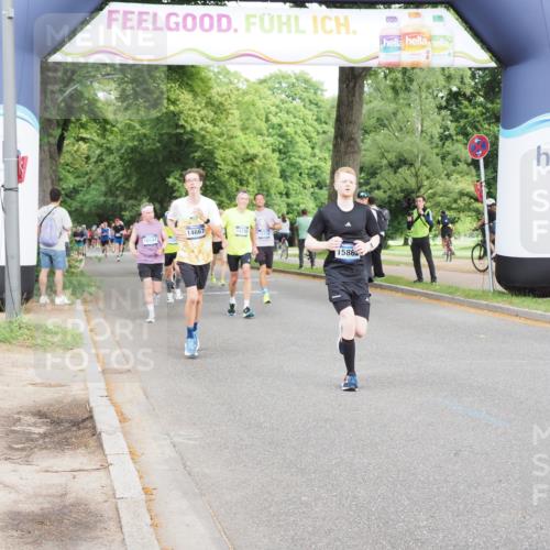 29.06.2025 - hella hamburg halbmarathon MichiJ http://msf.ph/oto/8278450 29.06.2025 10:31:53 Zwischen KM18-KM19 3109, 11469, 11778, 14667, 14798, 14849, 15862, 16105, 16301, 16314, 16547, 16997, 19051 meine-sportfotos.de