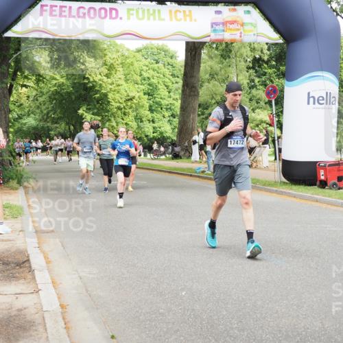 29.06.2025 - hella hamburg halbmarathon MichiJ http://msf.ph/oto/8278523 29.06.2025 10:57:26 Zwischen KM18-KM19 1173, 1859, 2990, 3691, 5423, 7209, 7840, 9975, 10428, 13788, 14015, 14488, 15307, 15700, 16437, 17128, 17472, 17731, 18493 meine-sportfotos.de