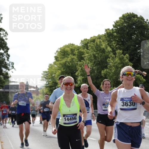 29.06.2025 - hella hamburg halbmarathon Jannik Wohlers http://msf.ph/oto/8278576 29.06.2025 10:02:27 Lombardsbrücke 1482, 3630, 3919, 4204, 4613, 4665, 4904, 5734, 6752, 6815, 6997, 7888, 8364, 8481, 8483, 8614, 8624, 9006, 10128, 10295, 11250, 11515, 11935, 11968, 12908, 13184, 14224, 14456, 14732, 15217, 15394, 15698, 15834, 15963, 15993, 16160, 16233, 16237, 16654, 17757 meine-sportfotos.de