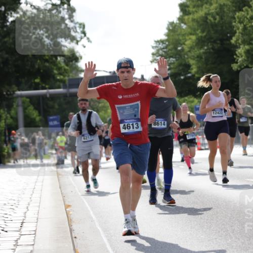 29.06.2025 - hella hamburg halbmarathon Jannik Wohlers http://msf.ph/oto/8278711 29.06.2025 10:02:34 Lombardsbrücke 1414, 1482, 2780, 2782, 2810, 3630, 4204, 4613, 4665, 4904, 6208, 6217, 6815, 6997, 7210, 7211, 8481, 8483, 8614, 11935, 12169, 12422, 12908, 13184, 13664, 14224, 14456, 14493, 15217, 15698, 15963, 16160, 16233, 16237, 16355, 16654, 16824, 18359, 18827 meine-sportfotos.de