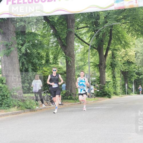 29.06.2025 - hella hamburg halbmarathon KatJ http://msf.ph/oto/8278839 29.06.2025 10:10:09 Zwischen KM18-KM19  meine-sportfotos.de
