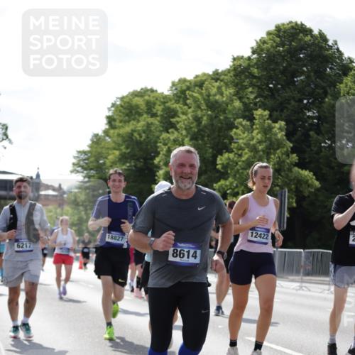 29.06.2025 - hella hamburg halbmarathon Jannik Wohlers http://msf.ph/oto/8278872 29.06.2025 10:02:37 Lombardsbrücke 1414, 1482, 2780, 2782, 2810, 3572, 3630, 4204, 4613, 4665, 4904, 6208, 6217, 6815, 6997, 7210, 7211, 8481, 8483, 8614, 9439, 10824, 11935, 12169, 12422, 12908, 13036, 13664, 13874, 14224, 14225, 14456, 14493, 15217, 15698, 15963, 16160, 16233, 16237, 16355, 16824, 18359, 18827 meine-sportfotos.de
