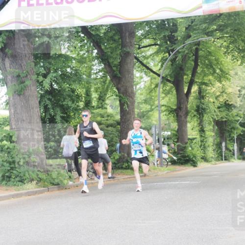 29.06.2025 - hella hamburg halbmarathon KatJ http://msf.ph/oto/8278929 29.06.2025 10:10:10 Zwischen KM18-KM19  meine-sportfotos.de