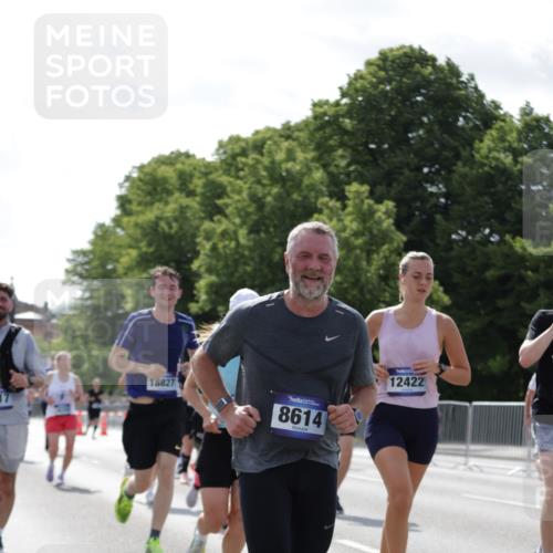 29.06.2025 - hella hamburg halbmarathon Jannik Wohlers http://msf.ph/oto/8278941 29.06.2025 10:02:37 Lombardsbrücke 1414, 1482, 2780, 2782, 2810, 3572, 3630, 4204, 4613, 4665, 4904, 6208, 6217, 6815, 6997, 7210, 7211, 8481, 8483, 8614, 9439, 10824, 11935, 12169, 12422, 12908, 13036, 13664, 13874, 14224, 14225, 14456, 14493, 15217, 15698, 15963, 16160, 16233, 16237, 16355, 16824, 18359, 18827 meine-sportfotos.de
