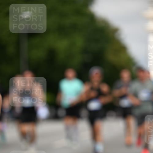29.06.2025 - hella hamburg halbmarathon Dr. Thomas Lammeyer http://msf.ph/oto/8278945 29.06.2025 10:15:42 Kennedybrücke 1062, 1166, 1790, 1992, 2661, 3837, 4227, 5254, 5990, 5991, 7370, 7474, 7571, 8368, 9191, 9254, 10042, 10428 meine-sportfotos.de