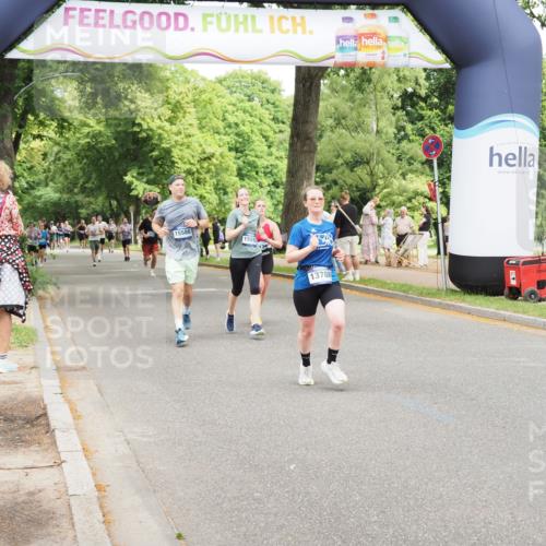 29.06.2025 - hella hamburg halbmarathon MichiJ http://msf.ph/oto/8278975 29.06.2025 10:57:28 Zwischen KM18-KM19 2990, 3691, 5423, 9975, 13788, 14015, 14488, 15307, 15586, 15700, 16134, 16437, 17128, 17472, 18493 meine-sportfotos.de
