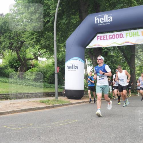 29.06.2025 - hella hamburg halbmarathon KatJ http://msf.ph/oto/8279065 29.06.2025 10:40:35 Zwischen KM18-KM19 2074, 3999, 6877, 7232 meine-sportfotos.de