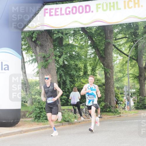 29.06.2025 - hella hamburg halbmarathon KatJ http://msf.ph/oto/8279183 29.06.2025 10:10:10 Zwischen KM18-KM19  meine-sportfotos.de