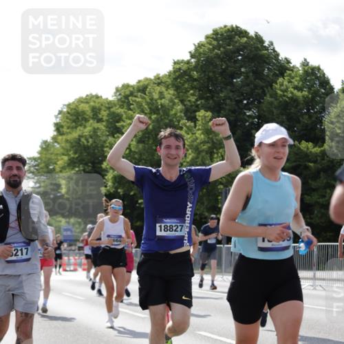29.06.2025 - hella hamburg halbmarathon Jannik Wohlers http://msf.ph/oto/8279243 29.06.2025 10:02:38 Lombardsbrücke 1414, 1482, 2780, 2782, 2810, 3572, 4204, 4613, 4665, 4904, 6208, 6217, 6815, 6997, 7210, 7211, 8481, 8483, 8614, 9439, 10824, 11935, 12169, 12177, 12422, 12908, 13036, 13664, 13874, 14224, 14225, 14456, 14493, 15217, 15698, 15963, 16160, 16355, 16824, 18359, 18827 meine-sportfotos.de