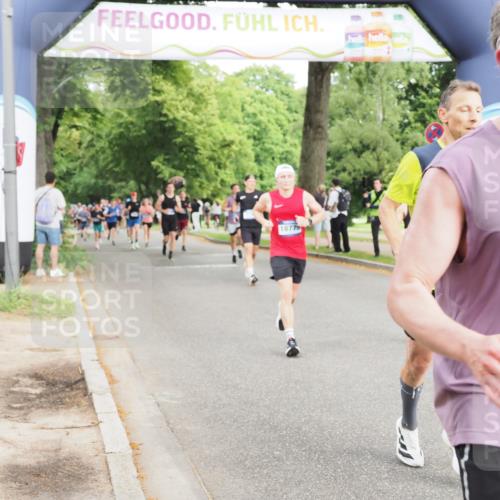 29.06.2025 - hella hamburg halbmarathon MichiJ http://msf.ph/oto/8279244 29.06.2025 10:31:57 Zwischen KM18-KM19 3109, 11469, 11778, 14667, 14798, 14861, 15862, 15932, 16105, 16301, 16314, 16547, 16677, 18775 meine-sportfotos.de