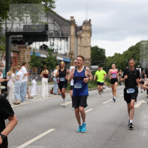 29.06.2025 - hella hamburg halbmarathon Yannick Fuchs http://msf.ph/oto/8279305 29.06.2025 10:49:38 20KM 1179, 1193, 1834, 2612, 3037, 3058, 3668, 4249, 5643, 5672, 6569, 6591, 6924, 7147, 7221, 7594, 7976, 8255, 8573, 8691, 9361, 9562, 10582, 11039, 11231, 12196, 12545, 13234, 13236, 13470, 13474, 14365, 15184, 15300, 15484, 15584, 15818, 15884, 16176, 16213, 16401, 16521, 16609, 16786, 17133, 17259, 17615, 17640, 17642, 17734, 17940, 18064, 18212, 18290, 18340, 18495, 18741, 18746, 18835, 19047, 19120 meine-sportfotos.de
