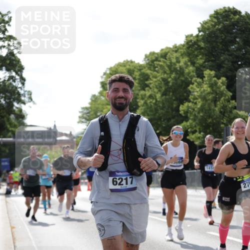 29.06.2025 - hella hamburg halbmarathon Jannik Wohlers http://msf.ph/oto/8279512 29.06.2025 10:02:39 Lombardsbrücke 1414, 1482, 2780, 2782, 2810, 3572, 4204, 4613, 4665, 4904, 6208, 6217, 6815, 6997, 7210, 7211, 8481, 8483, 8614, 9439, 10824, 11935, 12169, 12177, 12422, 12908, 13036, 13664, 13874, 14224, 14225, 14456, 14493, 15217, 15963, 16160, 16355, 16824, 18359, 18827 meine-sportfotos.de