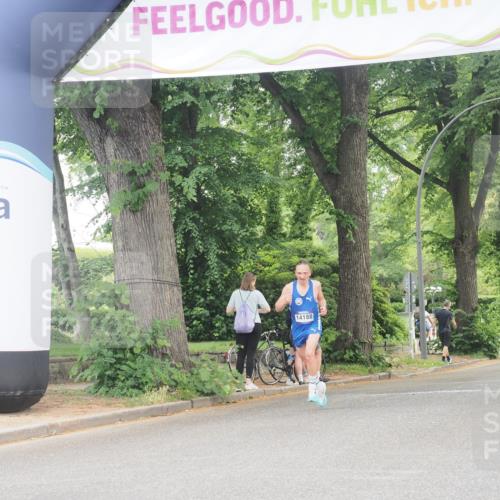 29.06.2025 - hella hamburg halbmarathon KatJ http://msf.ph/oto/8279581 29.06.2025 10:10:22 Zwischen KM18-KM19  meine-sportfotos.de