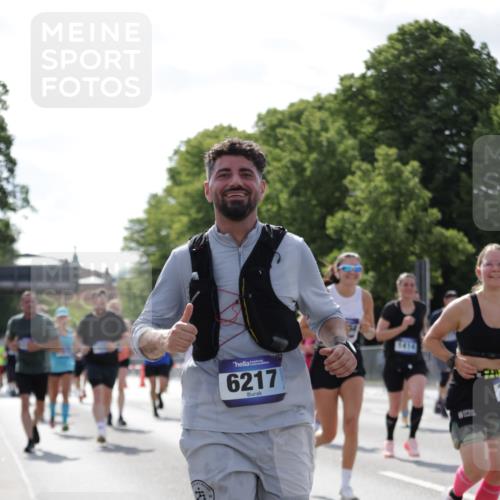 29.06.2025 - hella hamburg halbmarathon Jannik Wohlers http://msf.ph/oto/8279611 29.06.2025 10:02:39 Lombardsbrücke 1414, 1482, 2780, 2782, 2810, 3572, 4204, 4613, 4665, 4904, 6208, 6217, 6815, 6997, 7210, 7211, 8481, 8483, 8614, 9439, 10824, 11935, 12169, 12177, 12422, 12908, 13036, 13664, 13874, 14224, 14225, 14456, 14493, 15217, 15963, 16160, 16355, 16824, 18359, 18827 meine-sportfotos.de