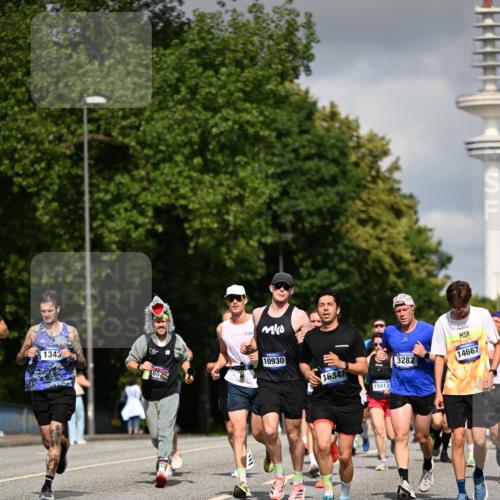 29.06.2025 - hella hamburg halbmarathon Dr. Thomas Lammeyer http://msf.ph/oto/8279652 29.06.2025 09:53:12 Kennedybrücke 1343, 1445, 1800, 1975, 2324, 2573, 2750, 2949, 3116, 3136, 3282, 3431, 4148, 4303, 4425, 4766, 5248, 5648, 5889, 6123, 6149, 7035, 7229, 8358, 8370, 8465, 9264, 9265, 9296, 9914, 10930 meine-sportfotos.de