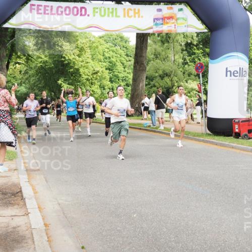 29.06.2025 - hella hamburg halbmarathon MichiJ http://msf.ph/oto/8279660 29.06.2025 10:57:36 Zwischen KM18-KM19 1213, 2110, 4007, 15531, 16323, 18957 meine-sportfotos.de