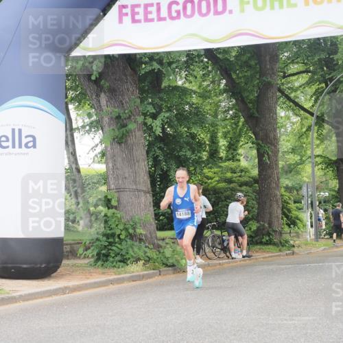 29.06.2025 - hella hamburg halbmarathon KatJ http://msf.ph/oto/8279674 29.06.2025 10:10:22 Zwischen KM18-KM19  meine-sportfotos.de
