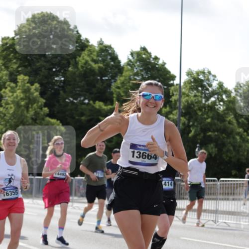 29.06.2025 - hella hamburg halbmarathon Jannik Wohlers http://msf.ph/oto/8279801 29.06.2025 10:02:41 Lombardsbrücke 1414, 1482, 2780, 2782, 2810, 3572, 4204, 4613, 6208, 6217, 6997, 7210, 7211, 7706, 8614, 9439, 10824, 11935, 12169, 12177, 12422, 12908, 13036, 13474, 13664, 13874, 14224, 14225, 14493, 15963, 16160, 16355, 16824, 18359, 18827 meine-sportfotos.de