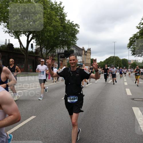 29.06.2025 - hella hamburg halbmarathon Yannick Fuchs http://msf.ph/oto/8280193 29.06.2025 10:49:40 20KM 1179, 1193, 1834, 2612, 3058, 3668, 4951, 5643, 5672, 6569, 6591, 6924, 7147, 7594, 7976, 8255, 8573, 8691, 9361, 9562, 10582, 11039, 12196, 12545, 13234, 13236, 13470, 13474, 14365, 15184, 15300, 15484, 15584, 15818, 15884, 16176, 16213, 16375, 16401, 16521, 16786, 17133, 17259, 17615, 17640, 17642, 17734, 17940, 18064, 18212, 18290, 18325, 18340, 18495, 18741, 18746, 18835, 19120, 19152 meine-sportfotos.de
