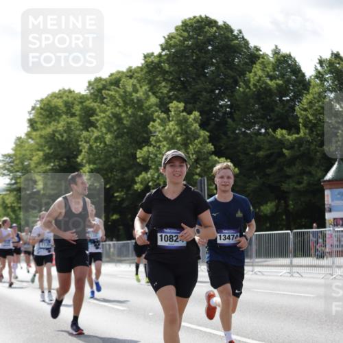 29.06.2025 - hella hamburg halbmarathon Jannik Wohlers http://msf.ph/oto/8280478 29.06.2025 10:02:47 Lombardsbrücke 1135, 1138, 1414, 1450, 1482, 2594, 2619, 2780, 2782, 2810, 3572, 4613, 6208, 6217, 7210, 7211, 7290, 7706, 7935, 8614, 9439, 10824, 12169, 12177, 12211, 12212, 12422, 12843, 13036, 13474, 13664, 13732, 13857, 13874, 14225, 14493, 16355, 16605, 16824, 18359, 18827 meine-sportfotos.de