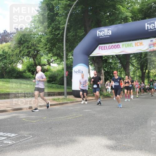 29.06.2025 - hella hamburg halbmarathon KatJ http://msf.ph/oto/8280760 29.06.2025 10:40:46 Zwischen KM18-KM19 1267, 2058, 2771, 5077, 6723, 7509, 8335 meine-sportfotos.de
