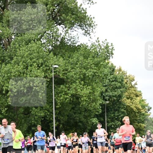 29.06.2025 - hella hamburg halbmarathon Dr. Thomas Lammeyer http://msf.ph/oto/8281181 29.06.2025 10:36:51 Kennedybrücke 1237, 1647, 2268, 2959, 3391, 3660, 3670, 3708, 3753, 4857, 5110, 5156, 5871, 6228, 6642, 7135, 7387, 7531, 7749, 7750, 7789, 8170, 8625, 8840, 8914, 9010, 9034, 9188, 9542, 9765, 9812, 10002, 10013, 10203, 10470, 10624, 10770, 10828, 11076, 11205 meine-sportfotos.de