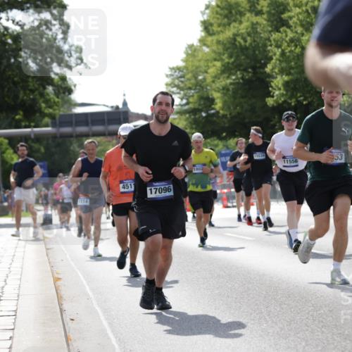 29.06.2025 - hella hamburg halbmarathon Jannik Wohlers http://msf.ph/oto/8281540 29.06.2025 10:02:56 Lombardsbrücke 1114, 1135, 1138, 1450, 1885, 2594, 2619, 3572, 4307, 4511, 6391, 6453, 7277, 7278, 7279, 7290, 7706, 7935, 9439, 9453, 10824, 11556, 12177, 12211, 12212, 12377, 12843, 13036, 13474, 13732, 13857, 13874, 13976, 14225, 15539, 16371, 16605, 17096, 18028 meine-sportfotos.de