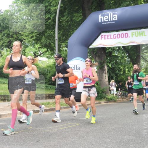 29.06.2025 - hella hamburg halbmarathon KatJ http://msf.ph/oto/8281594 29.06.2025 10:40:49 Zwischen KM18-KM19 1267, 2058, 2099, 2771, 5077, 6762, 7478, 7509 meine-sportfotos.de