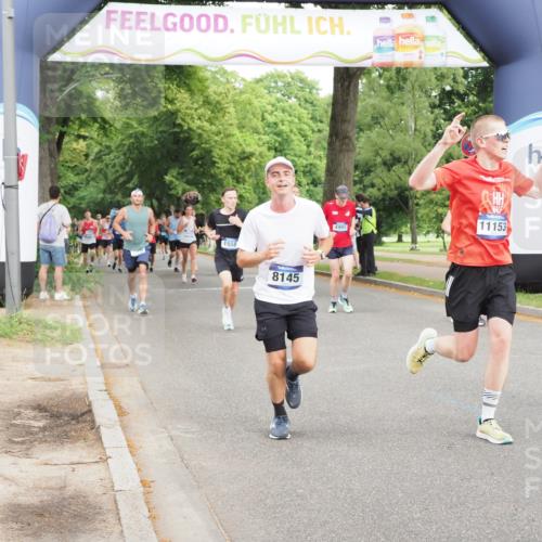 29.06.2025 - hella hamburg halbmarathon MichiJ http://msf.ph/oto/8281654 29.06.2025 10:32:12 Zwischen KM18-KM19 1558, 3146, 4991, 5275, 7451, 7508, 8145, 8900, 9081, 10930, 11153, 11346, 12438, 13398, 14690, 15185, 18868 meine-sportfotos.de
