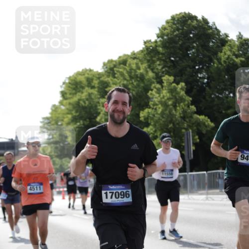 29.06.2025 - hella hamburg halbmarathon Jannik Wohlers http://msf.ph/oto/8281840 29.06.2025 10:02:58 Lombardsbrücke 1114, 1135, 1138, 1161, 1450, 1885, 2594, 2619, 4307, 4511, 5464, 6391, 6453, 7277, 7278, 7279, 7290, 7706, 7935, 9453, 10824, 11556, 12177, 12211, 12212, 12377, 12843, 13036, 13474, 13732, 13857, 13976, 15539, 16371, 16605, 17096, 17226, 18028 meine-sportfotos.de