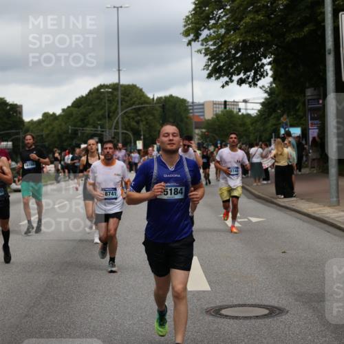 29.06.2025 - hella hamburg halbmarathon Yannick Fuchs http://msf.ph/oto/8281909 29.06.2025 10:49:47 20KM 1130, 1180, 1193, 2982, 3048, 3058, 3668, 4951, 5465, 5672, 6569, 6591, 6924, 7594, 7742, 7976, 8255, 8311, 8639, 8863, 9361, 9562, 11039, 11309, 12196, 12515, 13474, 14363, 14365, 14461, 15184, 15484, 15818, 15884, 16176, 16375, 16401, 16434, 16521, 16786, 17259, 17615, 17640, 17642, 17734, 18064, 18125, 18212, 18325, 18340, 18495, 18741, 18746, 18835, 19120, 19152 meine-sportfotos.de