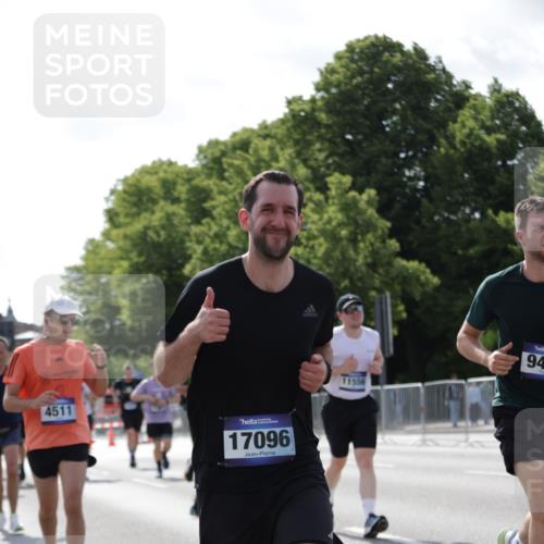 29.06.2025 - hella hamburg halbmarathon Jannik Wohlers http://msf.ph/oto/8281912 29.06.2025 10:02:58 Lombardsbrücke 1114, 1135, 1138, 1161, 1450, 1885, 2594, 2619, 4307, 4511, 5464, 6391, 6453, 7277, 7278, 7279, 7290, 7706, 7935, 9453, 10824, 11556, 12177, 12211, 12212, 12377, 12843, 13036, 13474, 13732, 13857, 13976, 15539, 16371, 16605, 17096, 17226, 18028 meine-sportfotos.de