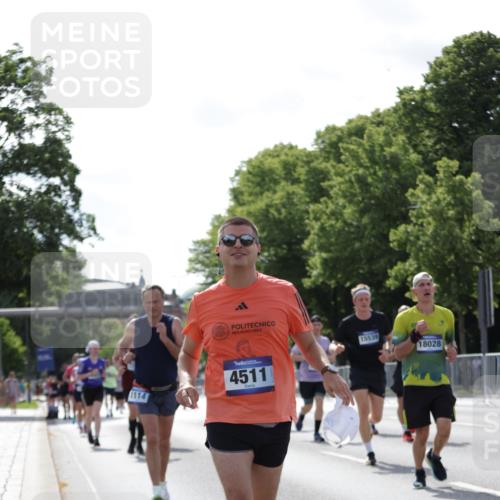 29.06.2025 - hella hamburg halbmarathon Jannik Wohlers http://msf.ph/oto/8282010 29.06.2025 10:02:59 Lombardsbrücke 1114, 1135, 1138, 1161, 1450, 1885, 2594, 2619, 4307, 4511, 5464, 6391, 6453, 7277, 7278, 7279, 7290, 7706, 7935, 9453, 11556, 12177, 12211, 12212, 12377, 12843, 13474, 13732, 13857, 13976, 15539, 16371, 16605, 17096, 17226, 18028 meine-sportfotos.de