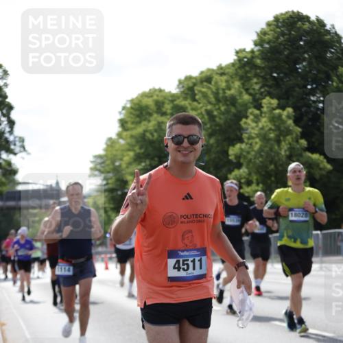 29.06.2025 - hella hamburg halbmarathon Jannik Wohlers http://msf.ph/oto/8282242 29.06.2025 10:02:59 Lombardsbrücke 1114, 1135, 1138, 1161, 1450, 1885, 2594, 2619, 4307, 4511, 5464, 6391, 6453, 7277, 7278, 7279, 7290, 7706, 7935, 9453, 11556, 12177, 12211, 12212, 12377, 12843, 13474, 13732, 13857, 13976, 15539, 16371, 16605, 17096, 17226, 18028 meine-sportfotos.de