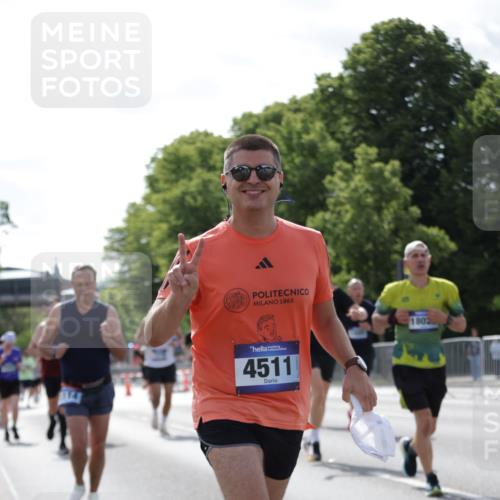 29.06.2025 - hella hamburg halbmarathon Jannik Wohlers http://msf.ph/oto/8282315 29.06.2025 10:03:00 Lombardsbrücke 1114, 1135, 1138, 1161, 1450, 1885, 2594, 2619, 4307, 4511, 5464, 6391, 6453, 7277, 7278, 7279, 7290, 7706, 7935, 9453, 11556, 12211, 12212, 12377, 12843, 13474, 13732, 13857, 13976, 15539, 16371, 16605, 17096, 17226, 18028 meine-sportfotos.de
