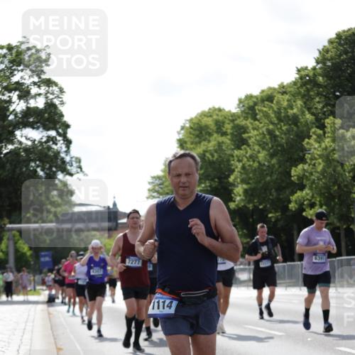 29.06.2025 - hella hamburg halbmarathon Jannik Wohlers http://msf.ph/oto/8282393 29.06.2025 10:03:01 Lombardsbrücke 1114, 1135, 1138, 1161, 1450, 1885, 2594, 2619, 4307, 4511, 5464, 6391, 6453, 7277, 7278, 7279, 7290, 7706, 7935, 9453, 11556, 12211, 12212, 12377, 12843, 13474, 13732, 13857, 13976, 15539, 16371, 16605, 17096, 17226, 18028 meine-sportfotos.de