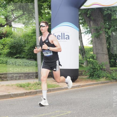 29.06.2025 - hella hamburg halbmarathon KatJ http://msf.ph/oto/8282896 29.06.2025 10:11:05 Zwischen KM18-KM19  meine-sportfotos.de