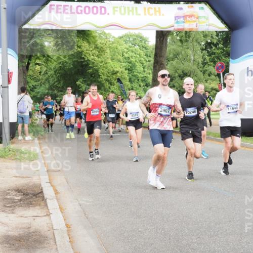 29.06.2025 - hella hamburg halbmarathon MichiJ http://msf.ph/oto/8282920 29.06.2025 10:32:21 Zwischen KM18-KM19 1415, 1697, 3004, 3907, 4310, 4999, 5692, 7093, 8063, 8722, 9374, 10246, 11648, 11848, 12966, 13348, 13807, 15535 meine-sportfotos.de