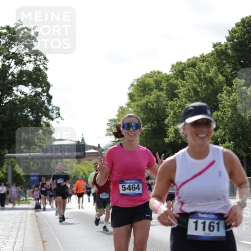 29.06.2025 - hella hamburg halbmarathon Jannik Wohlers http://msf.ph/oto/8283242 29.06.2025 10:03:08 Lombardsbrücke 1114, 1161, 1885, 2619, 2683, 2759, 4307, 4511, 5384, 5396, 5464, 6391, 6453, 7277, 7278, 7279, 8484, 9453, 10389, 11556, 12377, 13793, 13976, 15539, 15643, 15859, 16371, 17096, 17226, 17550, 18028, 18999 meine-sportfotos.de