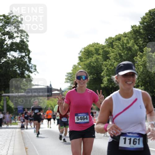 29.06.2025 - hella hamburg halbmarathon Jannik Wohlers http://msf.ph/oto/8283259 29.06.2025 10:03:08 Lombardsbrücke 1114, 1161, 1885, 2619, 2683, 2759, 4307, 4511, 5384, 5396, 5464, 6391, 6453, 7277, 7278, 7279, 8484, 9453, 10389, 11556, 12377, 13793, 13976, 15539, 15643, 15859, 16371, 17096, 17226, 17550, 18028, 18999 meine-sportfotos.de