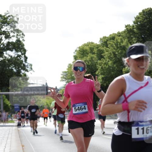 29.06.2025 - hella hamburg halbmarathon Jannik Wohlers http://msf.ph/oto/8283284 29.06.2025 10:03:08 Lombardsbrücke 1114, 1161, 1885, 2619, 2683, 2759, 4307, 4511, 5384, 5396, 5464, 6391, 6453, 7277, 7278, 7279, 8484, 9453, 10389, 11556, 12377, 13793, 13976, 15539, 15643, 15859, 16371, 17096, 17226, 17550, 18028, 18999 meine-sportfotos.de