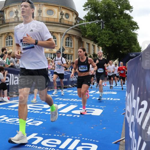 29.06.2025 - hella hamburg halbmarathon Strokosch-Dieckow http://msf.ph/oto/8284714 29.06.2025 10:47:29 Ziel 51, 1012, 1070, 1320, 1592, 1696, 2274, 2284, 2839, 2869, 2953, 3304, 5532, 5650, 5889, 6009, 8023, 8234, 8693, 8852, 8927, 9305, 10423, 10969, 11021, 11077, 11491, 12870, 13223, 13303, 14618, 14619, 15350, 15451, 15479, 15923, 16819, 17846, 17905, 18104, 18758, 18970, 18974, 19181 meine-sportfotos.de