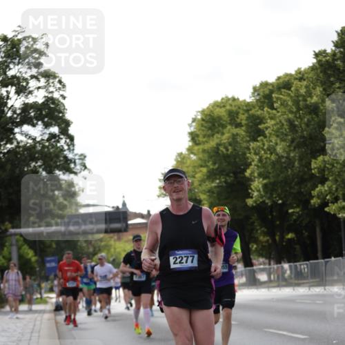 29.06.2025 - hella hamburg halbmarathon Jannik Wohlers http://msf.ph/oto/8284745 29.06.2025 10:03:20 Lombardsbrücke 1367, 2277, 2683, 2759, 5363, 5384, 5396, 7006, 7306, 7485, 8469, 8484, 8727, 9280, 10389, 11402, 11614, 13793, 15643, 15859, 16113, 16621, 17550, 17955, 18999 meine-sportfotos.de