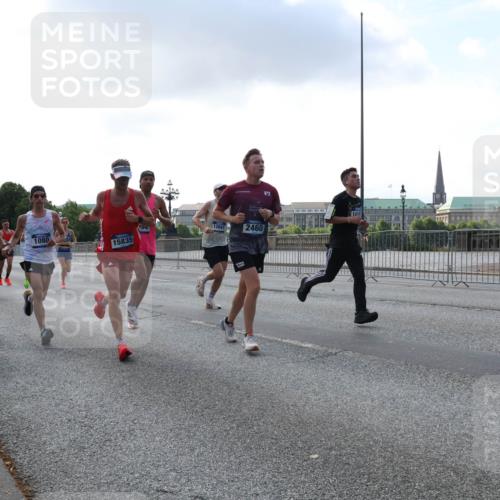 29.06.2025 - hella hamburg halbmarathon Lena Gebhardt http://msf.ph/oto/8284858 29.06.2025 09:45:51 Lombardsbrücke 20, 394, 12681, 2460, 13167, 1080, 15835, 1416, 57, 1080, 1686, 1707, 1894, 1990, 2460, 2689, 3043, 4129, 4463, 4679, 4698, 4749, 4812, 5187, 5328, 5550, 5746, 5826, 6169, 6358, 6495, 6878, 7055, 7186, 7389, 7481, 7651, 7723, 7880, 7965, 8062, 8190, 8209, 8883, 9345, 9571, 9634, 10017, 10270, 10453, 10484, 10876, 11120, 11199, 11413, 11857, 12189, 12232, 12234, 12308, 12681, 12691, 12988, 13066, 13167, 13343, 13618, 13686, 13754, 14028, 14167, 15115, 16507, 17768 meine-sportfotos.de