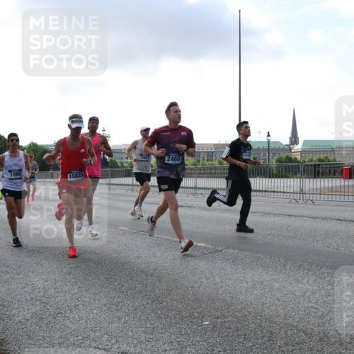 29.06.2025 - hella hamburg halbmarathon Lena Gebhardt http://msf.ph/oto/8284906 29.06.2025 09:45:51 Lombardsbrücke 20, 13167, 1080, 15835, 12681, 2460, 57, 1080, 1686, 1707, 1894, 1990, 2460, 2689, 3043, 4129, 4463, 4679, 4698, 4749, 4812, 5187, 5328, 5550, 5746, 5826, 6169, 6358, 6495, 6878, 7055, 7186, 7389, 7481, 7651, 7723, 7880, 7965, 8062, 8190, 8209, 8883, 9345, 9571, 9634, 10017, 10270, 10453, 10484, 10876, 11120, 11199, 11413, 11857, 12189, 12232, 12234, 12308, 12681, 12691, 12988, 13066, 13167, 13343, 13618, 13686, 13754, 14028, 14167, 15115, 16507, 17768 meine-sportfotos.de